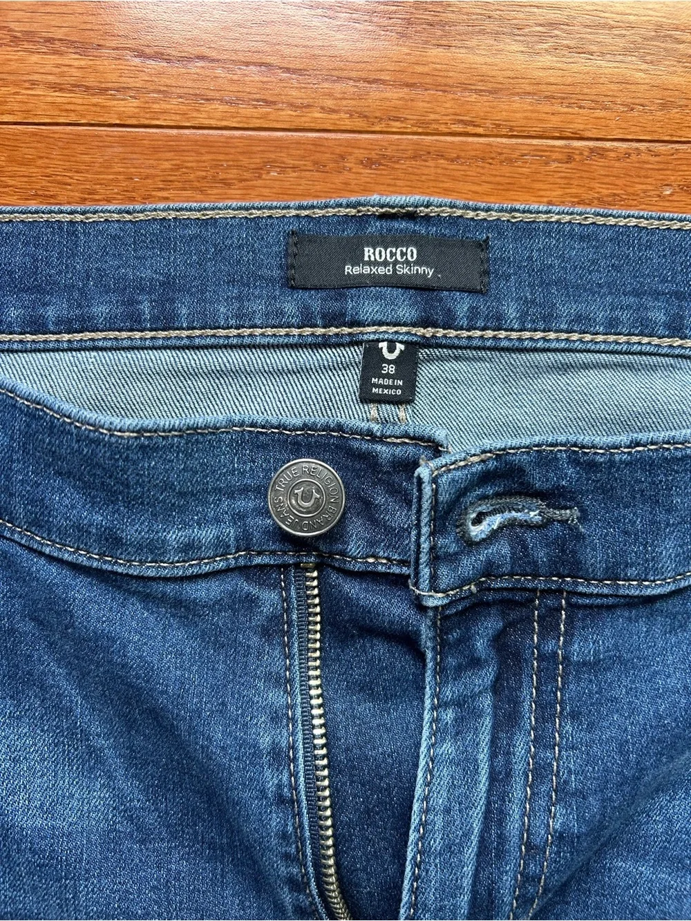 Men’s True Religion Rocco Relaxed Skinny Jeans Dark Wash Size 38